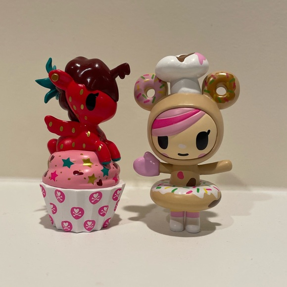 NWT Toki Doki Blindbox Cupcorno strawberry delicious Unicorno + Donutella - Picture 1 of 7
